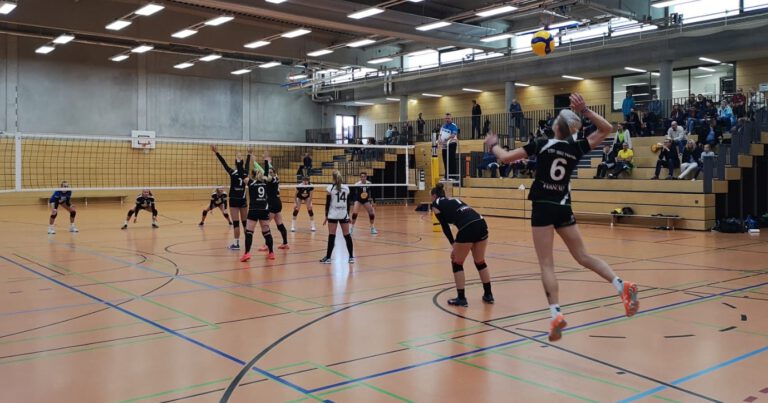 Saisonauftakt Volleyballer Damen geglückt