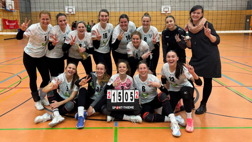 Volleyball Damen schlagen Tablellenführer im Tiebrek